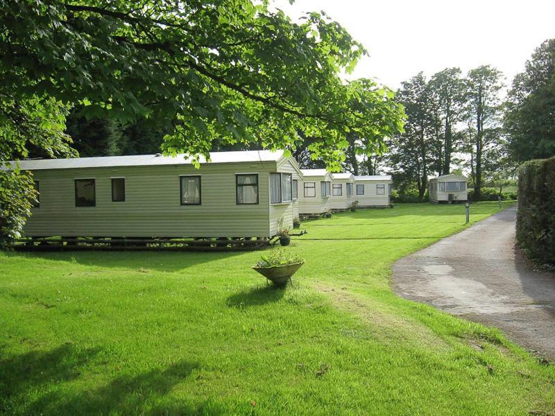 Cosy Caravan At Blackmoor Farm Ludchurch Екстер'єр фото