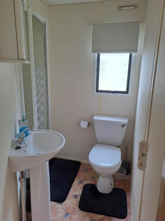Cosy Caravan At Blackmoor Farm Ludchurch Екстер'єр фото